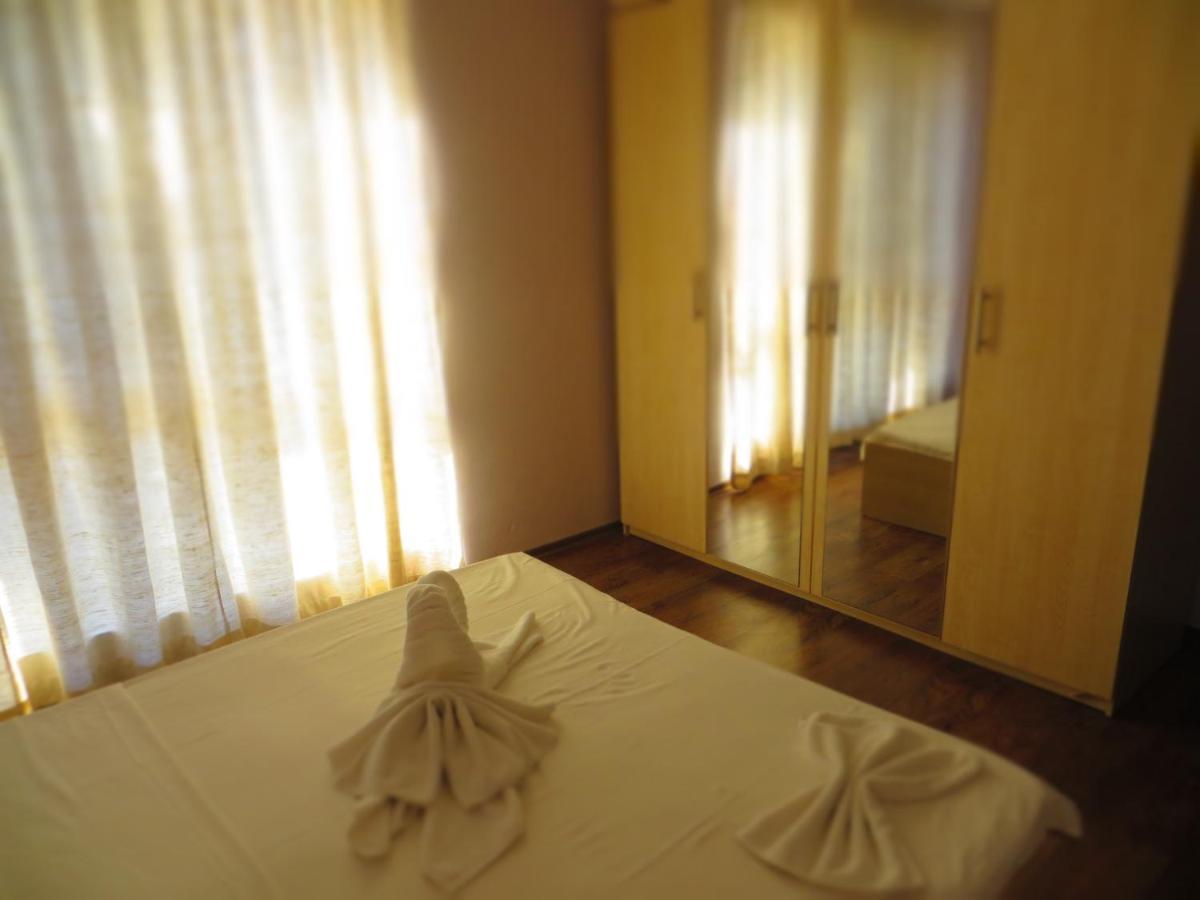 House Apartments Black Sea Hotel 奥布佐尔 外观 照片