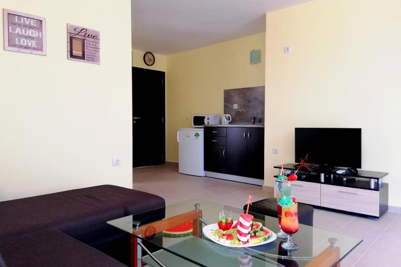 House Apartments Black Sea Hotel 奥布佐尔 外观 照片