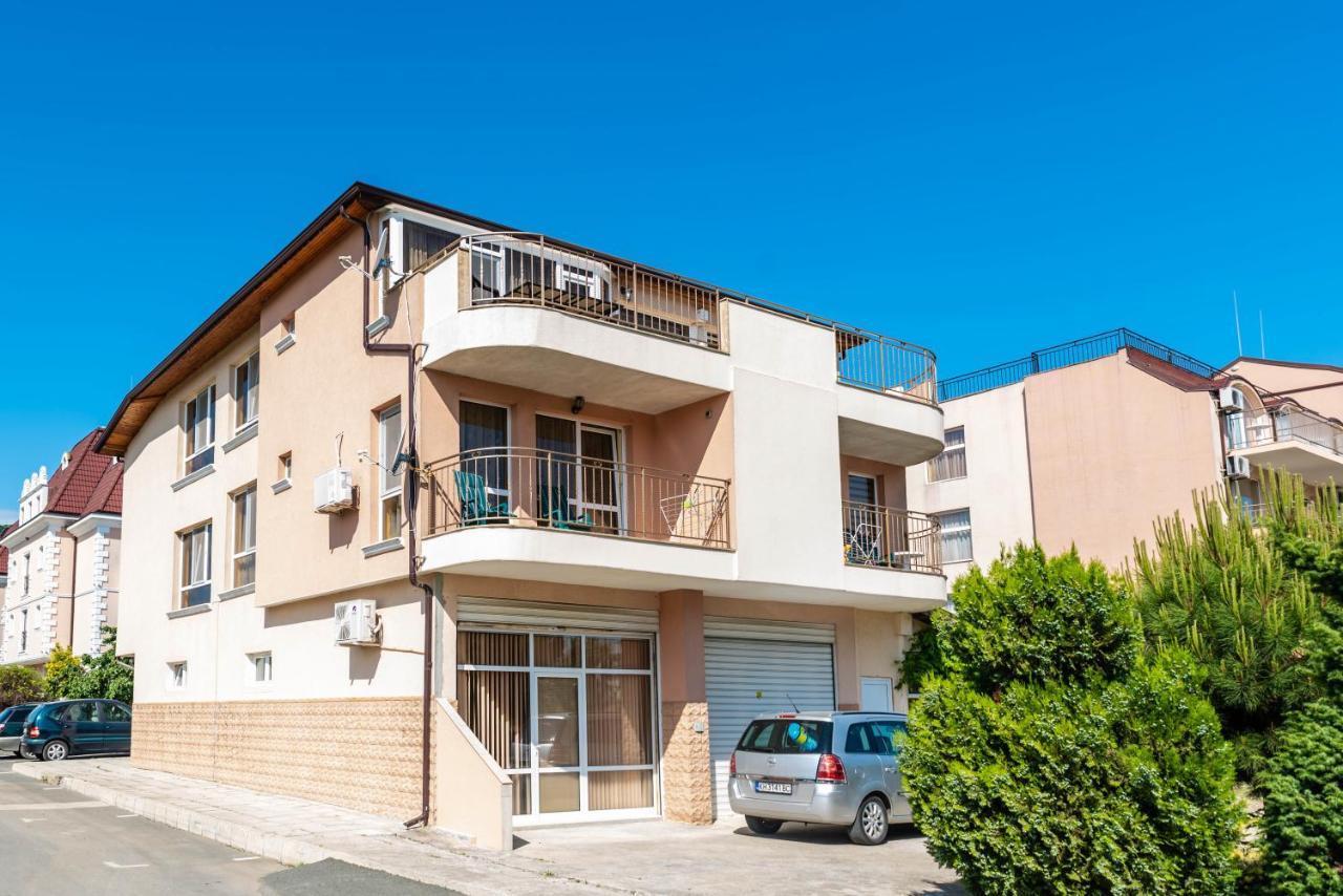 House Apartments Black Sea Hotel 奥布佐尔 外观 照片