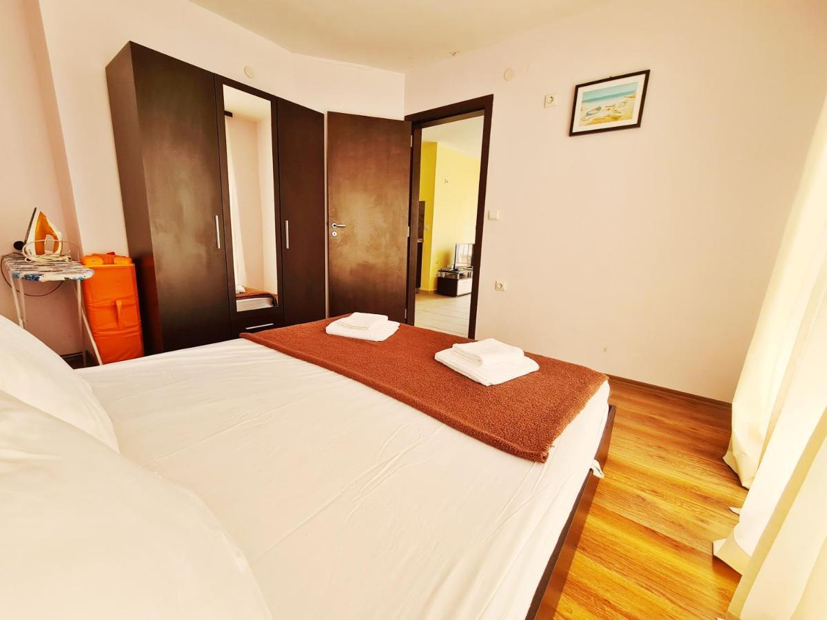 House Apartments Black Sea Hotel 奥布佐尔 外观 照片