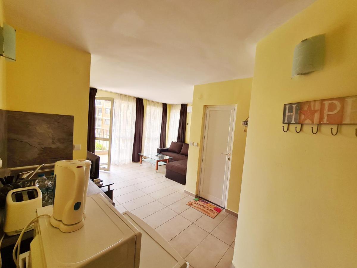 House Apartments Black Sea Hotel 奥布佐尔 外观 照片